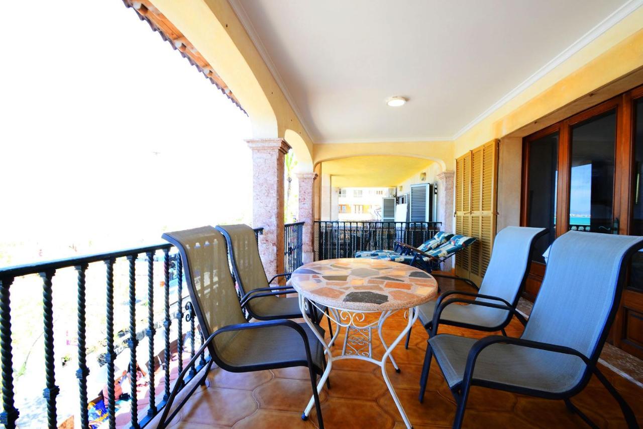 Apartment In Carrer Cartago