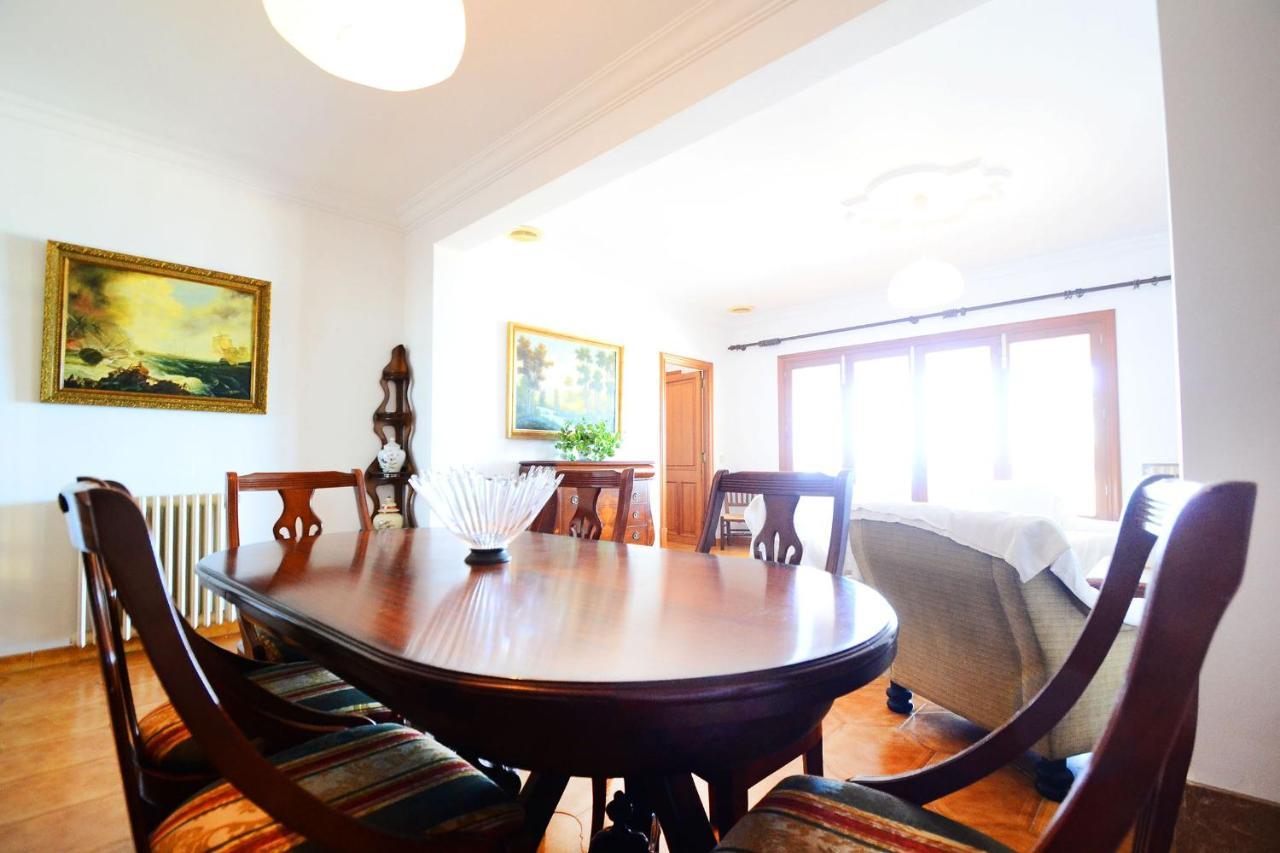 Apartment In Carrer Cartago *